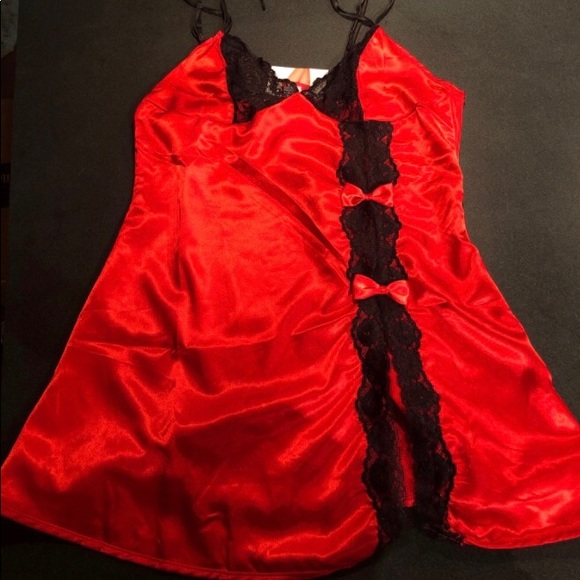Elegant Moments Other - Red lingerie top/dress